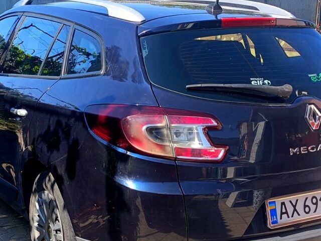 Рено Меган, объемом двигателя 1.5 л и пробегом 0 тыс. км за 7000 $, фото 1 на Automoto.ua