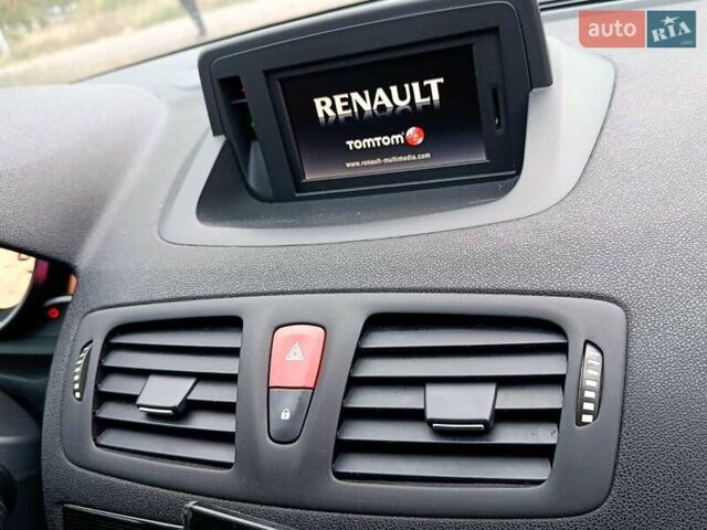 Рено Меган, об'ємом двигуна 1.6 л та пробігом 225 тис. км за 6999 $, фото 53 на Automoto.ua