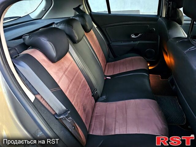 Рено Меган, объемом двигателя 1.5 л и пробегом 287 тыс. км за 6700 $, фото 7 на Automoto.ua