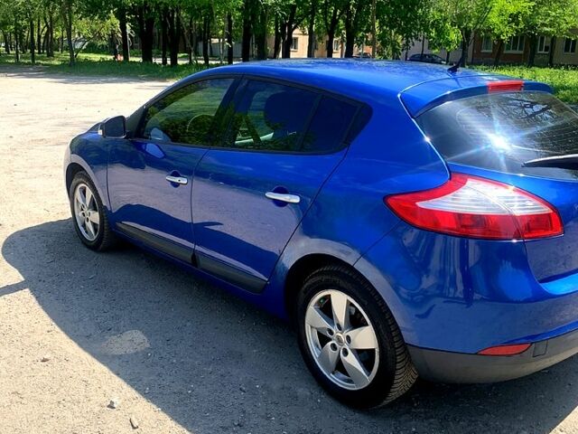 Рено Меган, объемом двигателя 1.4 л и пробегом 158 тыс. км за 5800 $, фото 4 на Automoto.ua