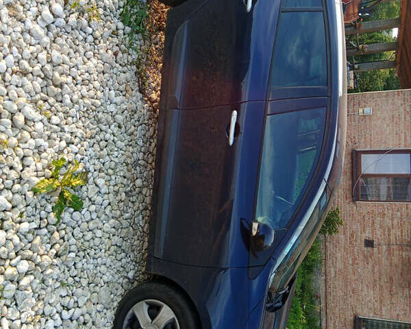 Рено Меган, объемом двигателя 1.5 л и пробегом 262 тыс. км за 5350 $, фото 1 на Automoto.ua