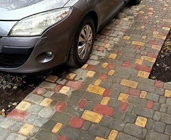 Рено Меган, объемом двигателя 16 л и пробегом 200 тыс. км за 6000 $, фото 3 на Automoto.ua