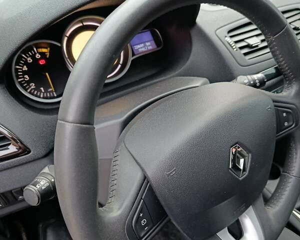 Рено Меган, об'ємом двигуна 1.6 л та пробігом 225 тис. км за 6999 $, фото 49 на Automoto.ua