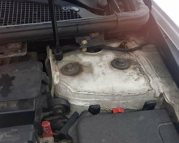 Рено Меган, об'ємом двигуна 1.4 л та пробігом 205 тис. км за 6700 $, фото 34 на Automoto.ua