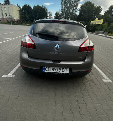 Рено Меган, объемом двигателя 1.46 л и пробегом 228 тыс. км за 6300 $, фото 5 на Automoto.ua