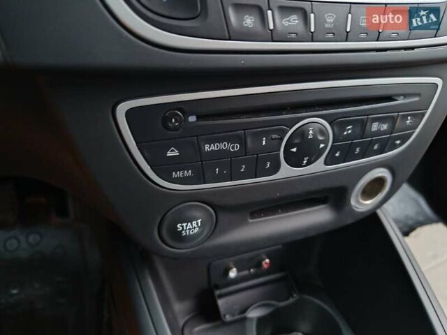 Рено Меган, об'ємом двигуна 1.6 л та пробігом 225 тис. км за 6999 $, фото 60 на Automoto.ua