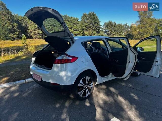Рено Меган, об'ємом двигуна 2 л та пробігом 105 тис. км за 8100 $, фото 56 на Automoto.ua