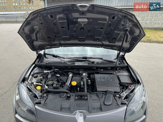 Рено Меган, объемом двигателя 1.5 л и пробегом 140 тыс. км за 7500 $, фото 43 на Automoto.ua