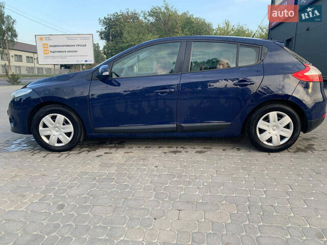 Рено Меган, объемом двигателя 1.6 л и пробегом 209 тыс. км за 5700 $, фото 5 на Automoto.ua
