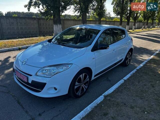 Рено Меган, об'ємом двигуна 2 л та пробігом 105 тис. км за 8100 $, фото 12 на Automoto.ua