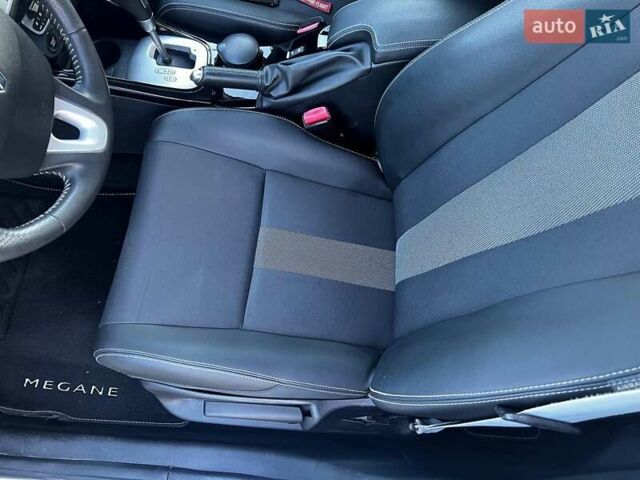 Рено Меган, об'ємом двигуна 2 л та пробігом 105 тис. км за 8100 $, фото 14 на Automoto.ua