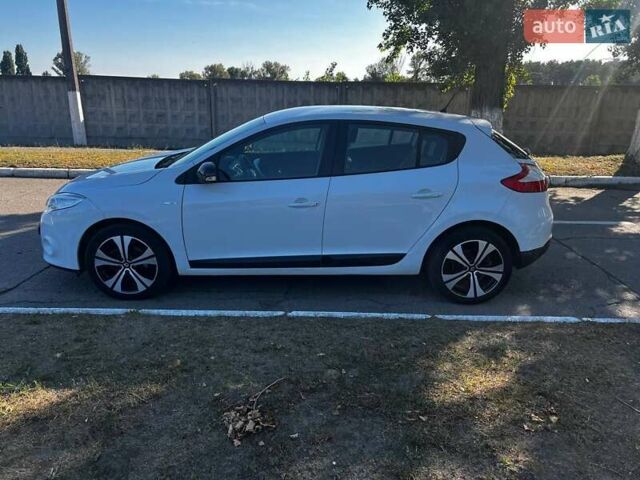 Рено Меган, об'ємом двигуна 2 л та пробігом 105 тис. км за 8100 $, фото 9 на Automoto.ua