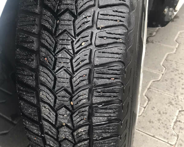 Рено Меган, объемом двигателя 1.5 л и пробегом 315 тыс. км за 7200 $, фото 24 на Automoto.ua