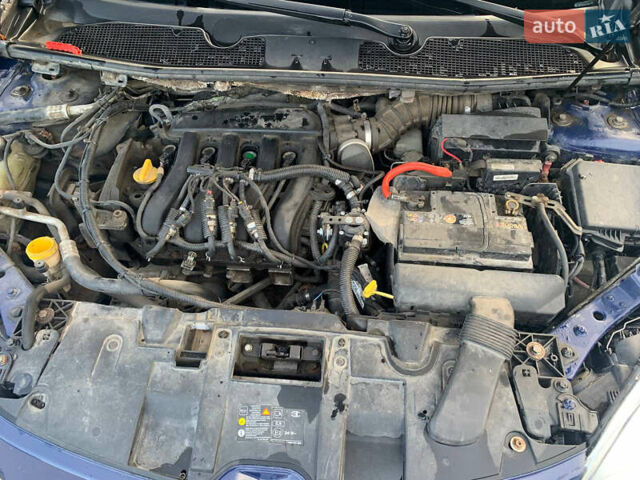 Рено Меган, объемом двигателя 1.6 л и пробегом 209 тыс. км за 5700 $, фото 20 на Automoto.ua