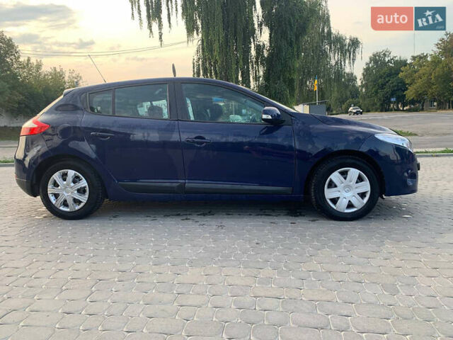 Рено Меган, объемом двигателя 1.6 л и пробегом 209 тыс. км за 5700 $, фото 1 на Automoto.ua