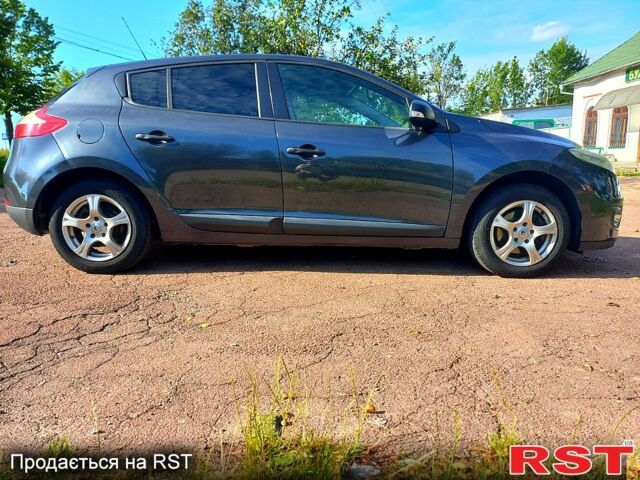 Рено Меган, объемом двигателя 1.5 л и пробегом 235 тыс. км за 6700 $, фото 5 на Automoto.ua