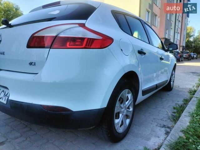 Рено Меган, объемом двигателя 1.46 л и пробегом 300 тыс. км за 7000 $, фото 3 на Automoto.ua