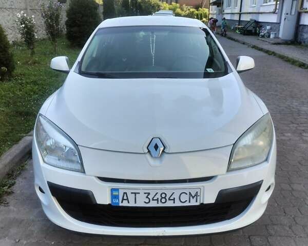 Рено Меган, объемом двигателя 1.46 л и пробегом 300 тыс. км за 7000 $, фото 1 на Automoto.ua