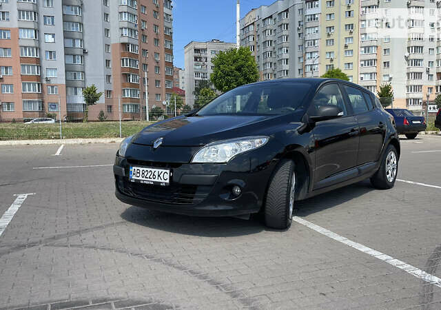 Рено Меган, объемом двигателя 1.6 л и пробегом 209 тыс. км за 7500 $, фото 26 на Automoto.ua