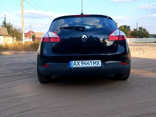 Рено Меган, объемом двигателя 14 л и пробегом 195 тыс. км за 5800 $, фото 2 на Automoto.ua