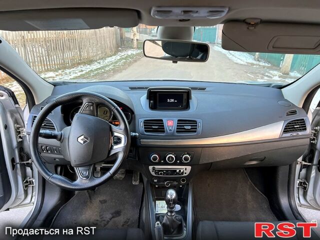 Рено Меган, объемом двигателя 1.5 л и пробегом 200 тыс. км за 5650 $, фото 1 на Automoto.ua