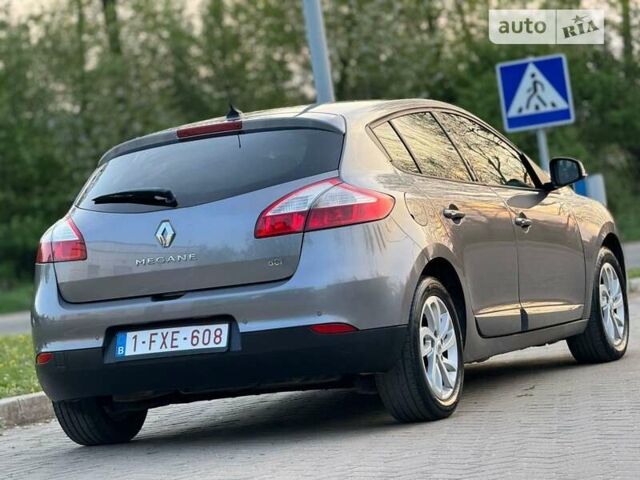 Рено Меган, объемом двигателя 0 л и пробегом 247 тыс. км за 8590 $, фото 15 на Automoto.ua