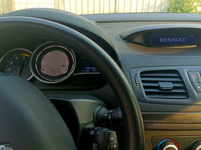 Рено Меган, об'ємом двигуна 1.5 л та пробігом 220 тис. км за 8200 $, фото 4 на Automoto.ua