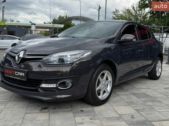 Рено Меган, объемом двигателя 1.5 л и пробегом 110 тыс. км за 8700 $, фото 13 на Automoto.ua