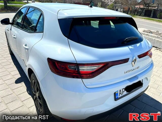 Рено Меган, объемом двигателя 15 л и пробегом 236 тыс. км за 10500 $, фото 10 на Automoto.ua