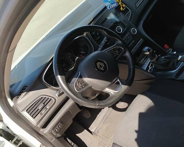 Рено Меган, об'ємом двигуна 1.46 л та пробігом 173 тис. км за 10000 $, фото 3 на Automoto.ua