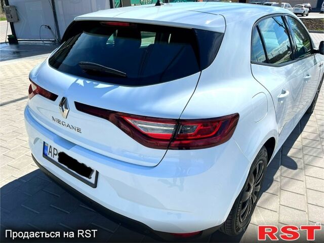 Рено Меган, объемом двигателя 15 л и пробегом 236 тыс. км за 10500 $, фото 9 на Automoto.ua