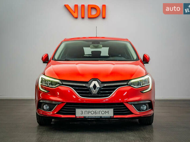 Рено Меган, объемом двигателя 1.6 л и пробегом 98 тыс. км за 12052 $, фото 4 на Automoto.ua