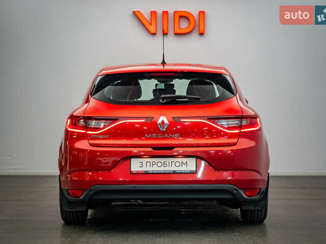 Рено Меган, объемом двигателя 1.6 л и пробегом 98 тыс. км за 12052 $, фото 5 на Automoto.ua