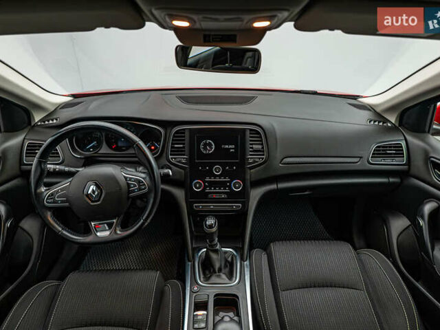 Рено Меган, объемом двигателя 1.6 л и пробегом 98 тыс. км за 12052 $, фото 10 на Automoto.ua
