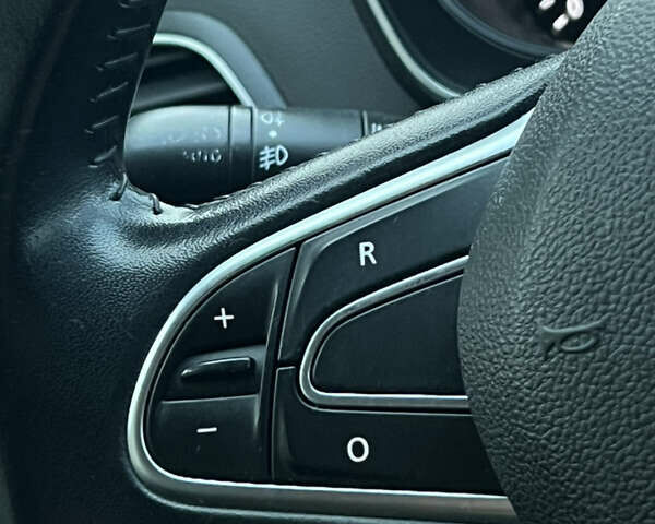 Рено Меган, объемом двигателя 1.46 л и пробегом 171 тыс. км за 10600 $, фото 13 на Automoto.ua