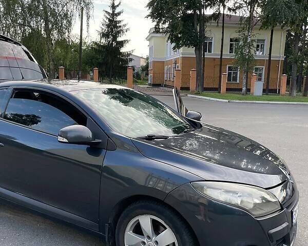 Рено Меган, объемом двигателя 1.5 л и пробегом 189 тыс. км за 7200 $, фото 10 на Automoto.ua