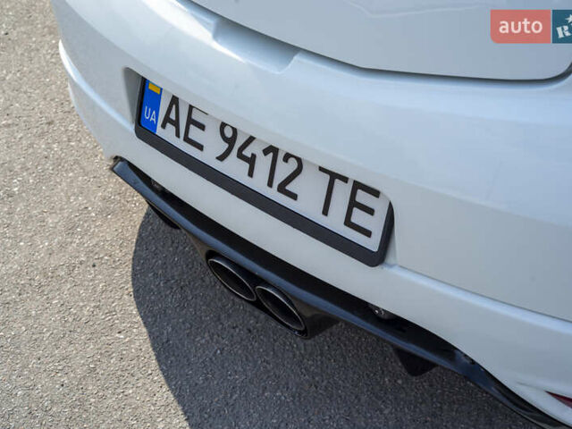 Рено Меган, об'ємом двигуна 2 л та пробігом 122 тис. км за 11000 $, фото 26 на Automoto.ua