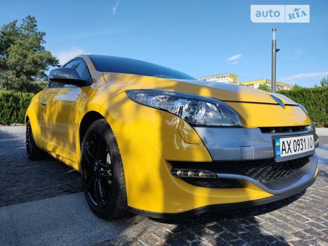 Рено Меган, об'ємом двигуна 2 л та пробігом 26 тис. км за 19000 $, фото 7 на Automoto.ua