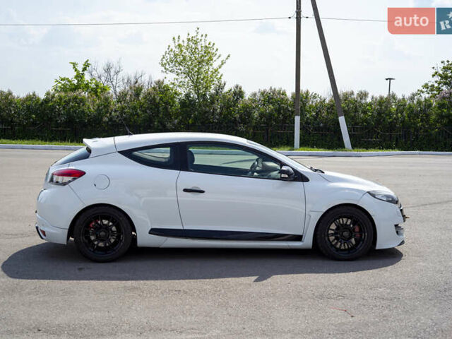 Рено Меган, об'ємом двигуна 2 л та пробігом 122 тис. км за 11000 $, фото 7 на Automoto.ua