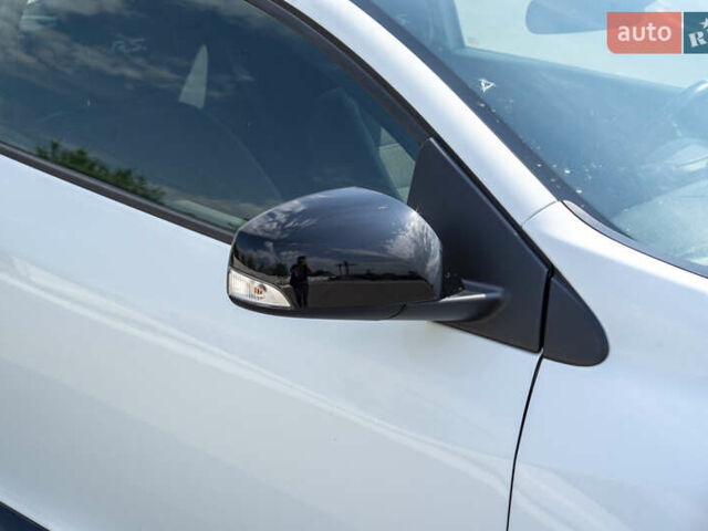 Рено Меган, об'ємом двигуна 2 л та пробігом 122 тис. км за 11000 $, фото 29 на Automoto.ua