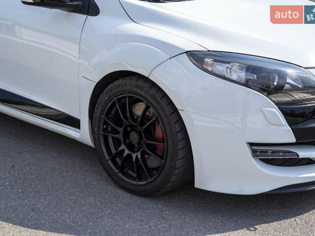 Рено Меган, об'ємом двигуна 2 л та пробігом 122 тис. км за 11000 $, фото 17 на Automoto.ua