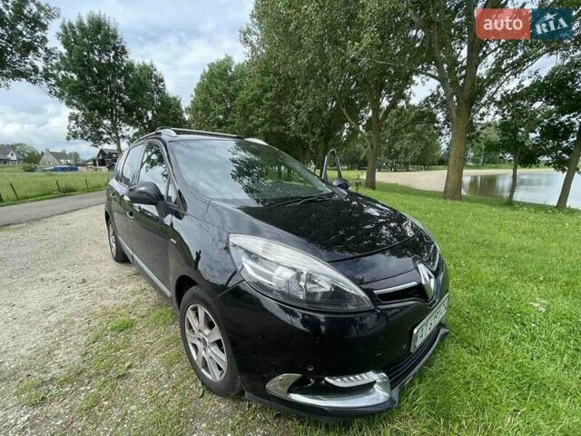 Рено Меган, объемом двигателя 1.6 л и пробегом 250 тыс. км за 8900 $, фото 4 на Automoto.ua