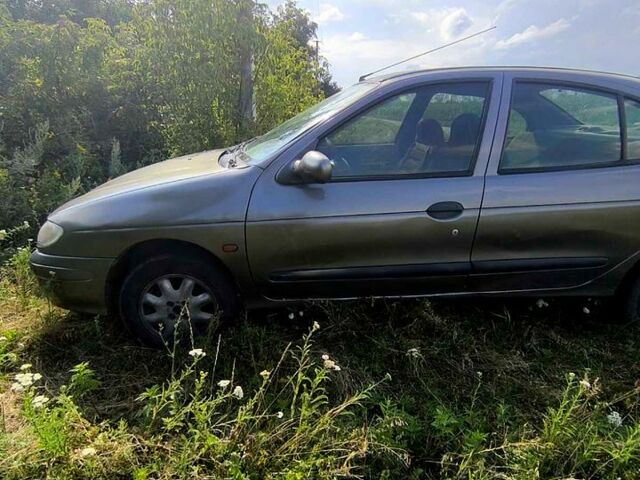 Рено Меган, объемом двигателя 1.6 л и пробегом 0 тыс. км за 1500 $, фото 5 на Automoto.ua