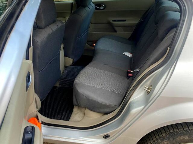 Рено Меган, объемом двигателя 1.6 л и пробегом 220 тыс. км за 4500 $, фото 6 на Automoto.ua