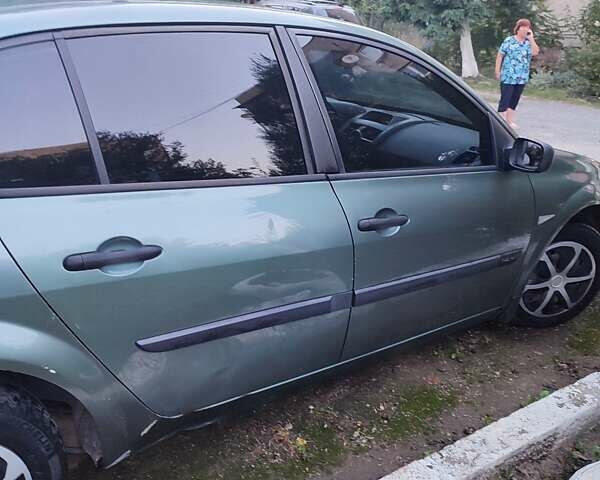Рено Меган, объемом двигателя 0 л и пробегом 182 тыс. км за 4500 $, фото 4 на Automoto.ua