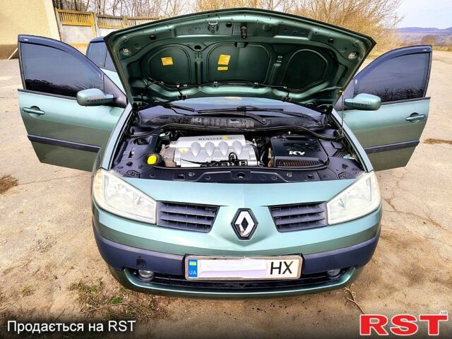 Рено Меган, об'ємом двигуна 16 л та пробігом 151 тис. км за 4900 $, фото 4 на Automoto.ua