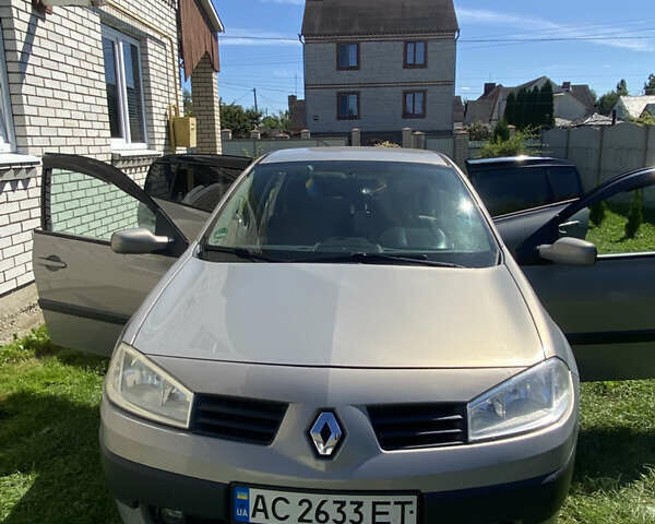 Рено Меган, объемом двигателя 1.6 л и пробегом 204 тыс. км за 5000 $, фото 1 на Automoto.ua