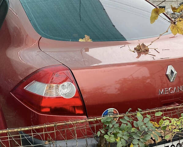 Рено Меган, объемом двигателя 1.6 л и пробегом 160 тыс. км за 3500 $, фото 3 на Automoto.ua