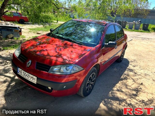 Рено Меган, объемом двигателя 1.4 л и пробегом 215 тыс. км за 4000 $, фото 8 на Automoto.ua