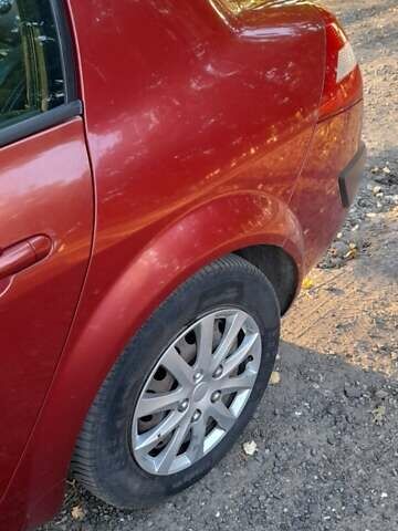 Рено Меган, объемом двигателя 1.6 л и пробегом 254 тыс. км за 4950 $, фото 4 на Automoto.ua